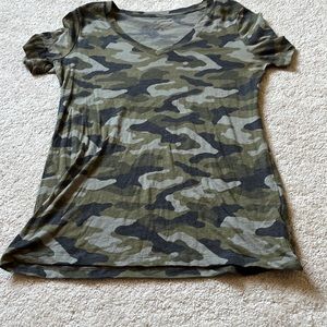 Camo tee